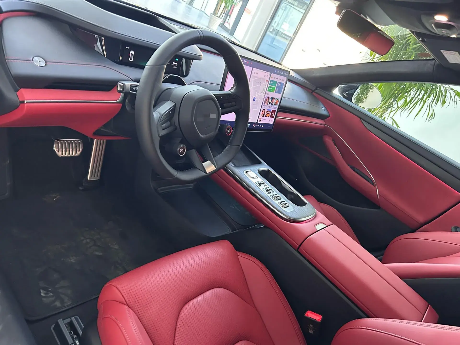 2024 MI SU7 thumbnail 2