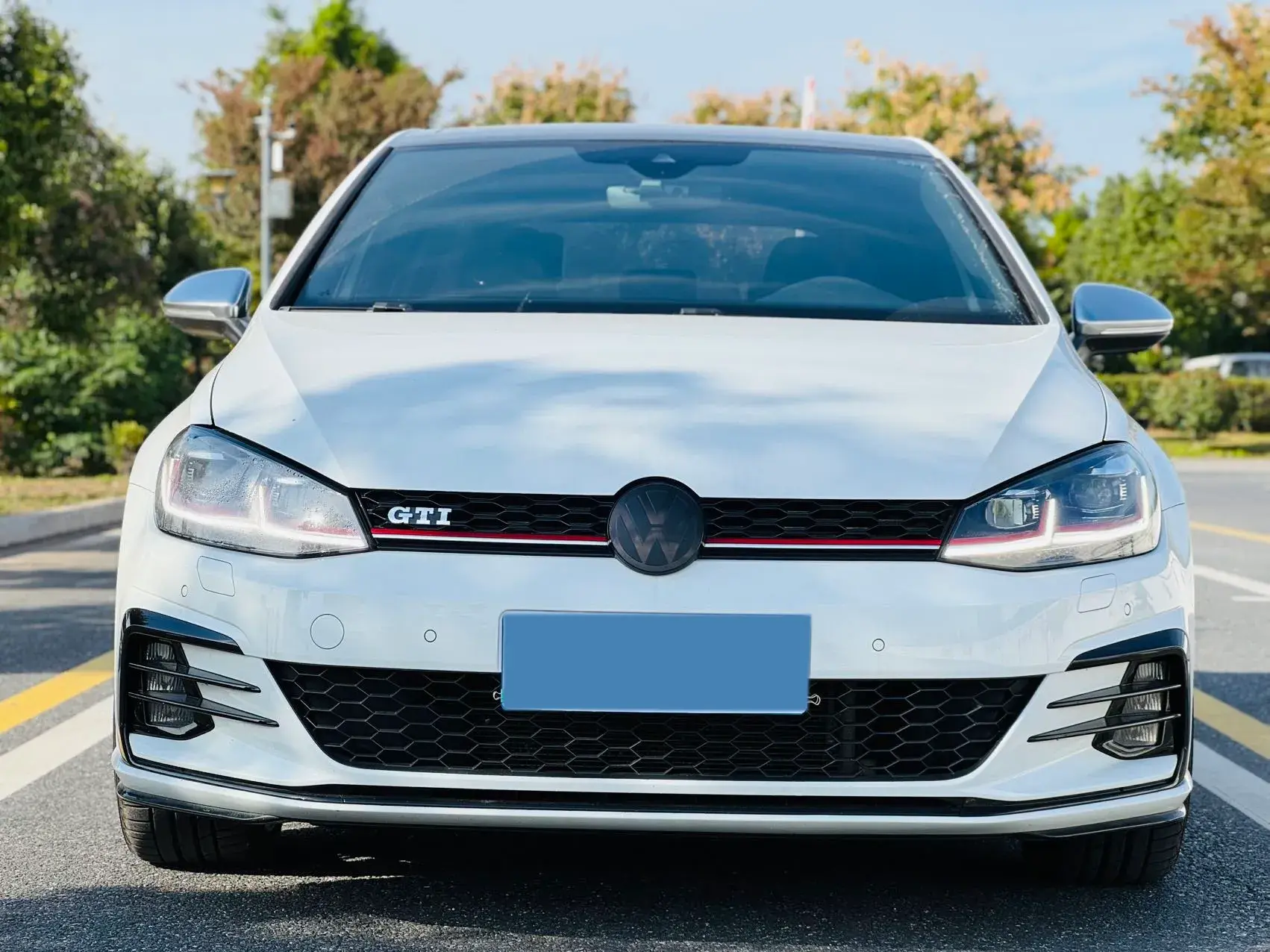 2018 VOLKSWAGEN GOLFGTI thumbnail 2