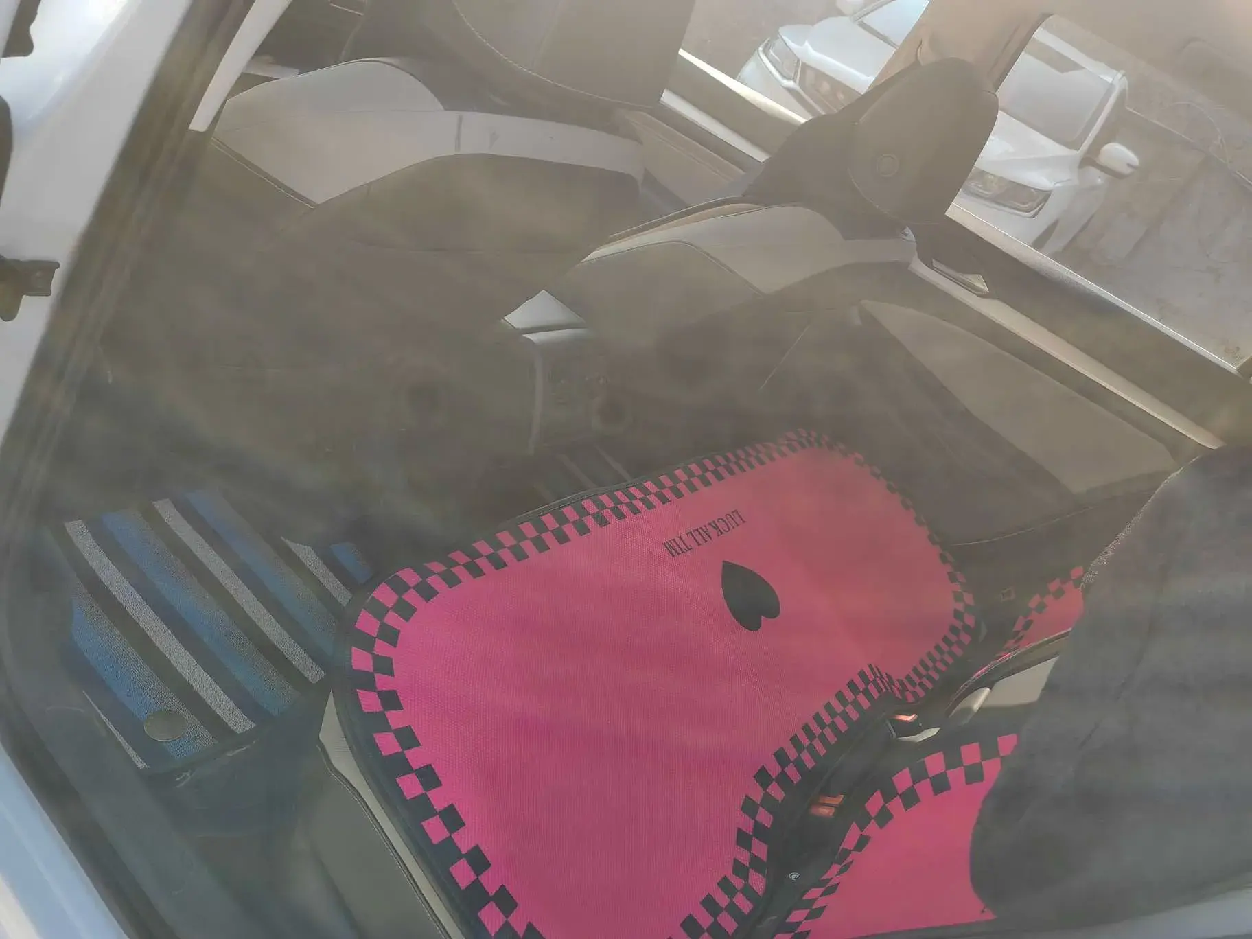 2021 VOLKSWAGEN GOLF thumbnail 4