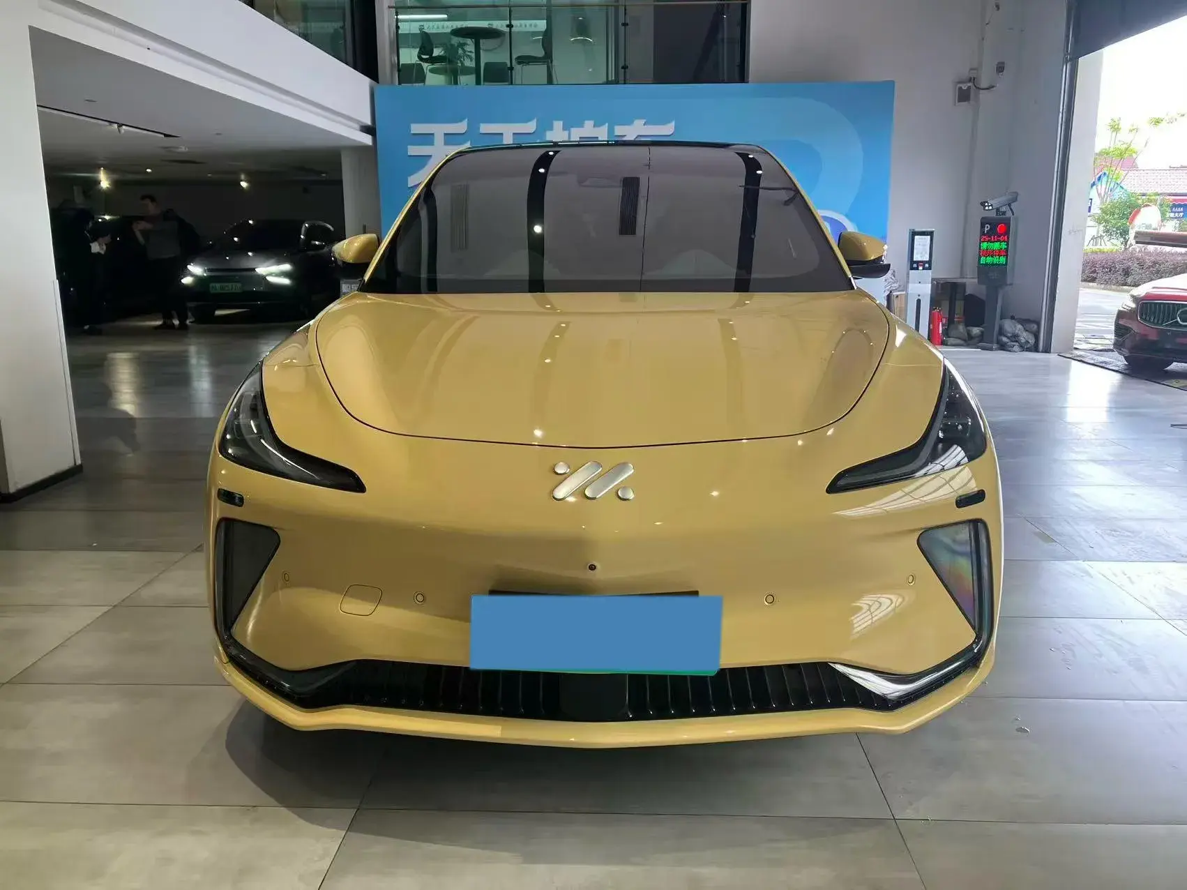 2023 IM LS7 thumbnail 2