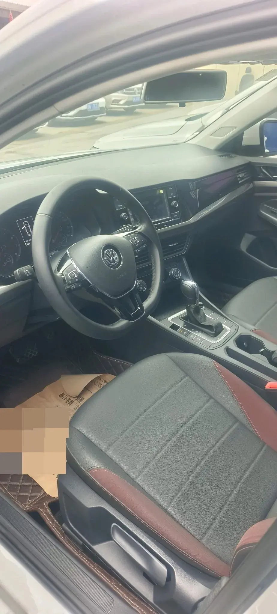 2019 VOLKSWAGEN BORA thumbnail 4