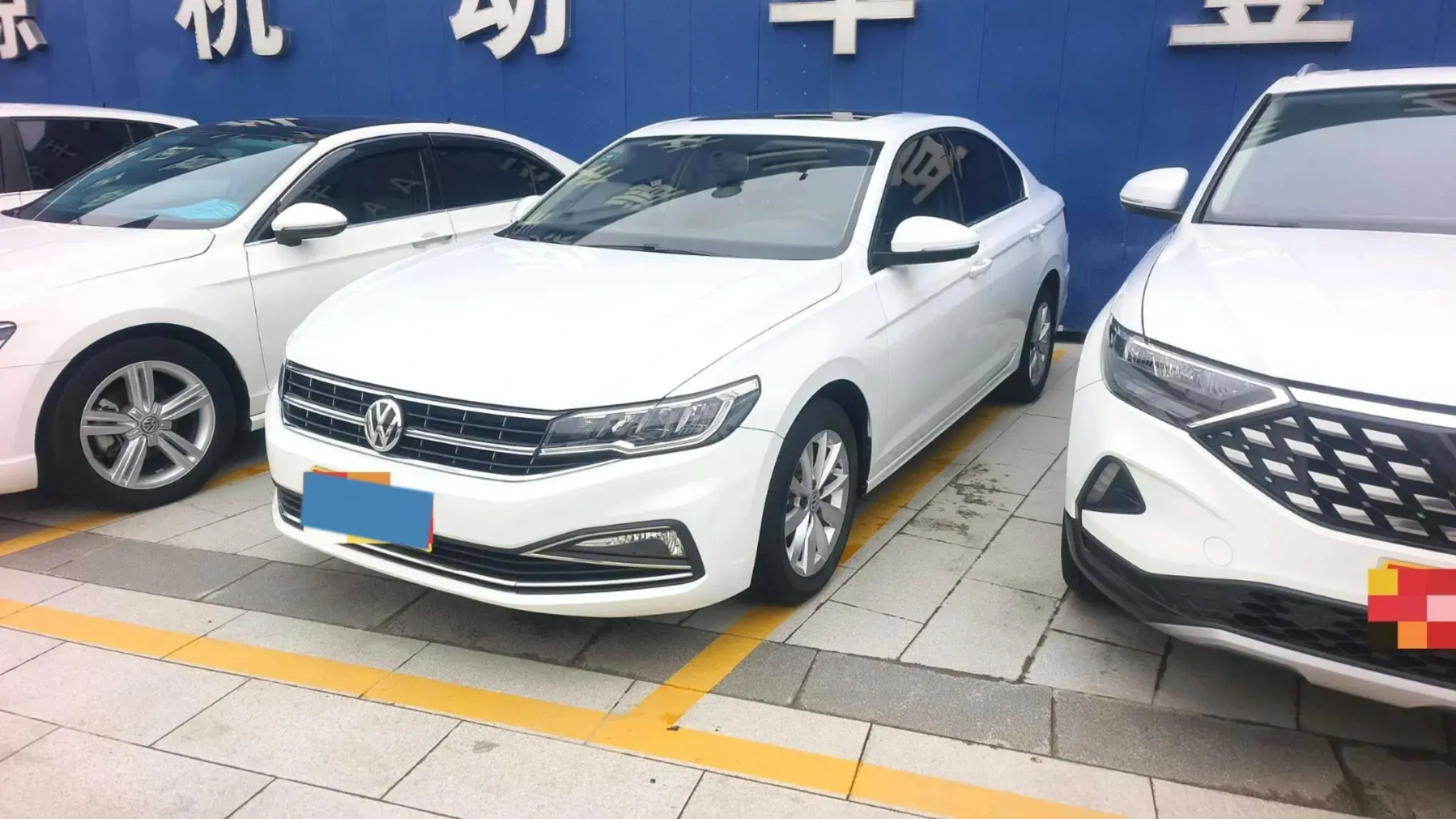 2019 VOLKSWAGEN BORA view 1