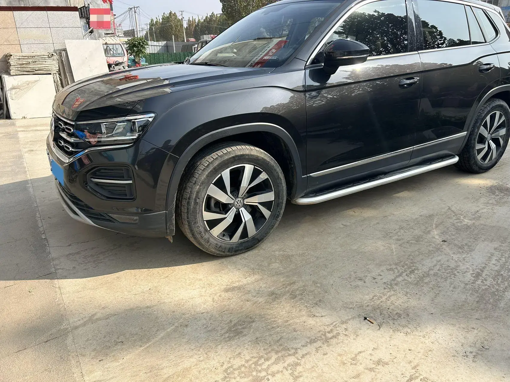 2019 VOLKSWAGEN TAYRON view 1