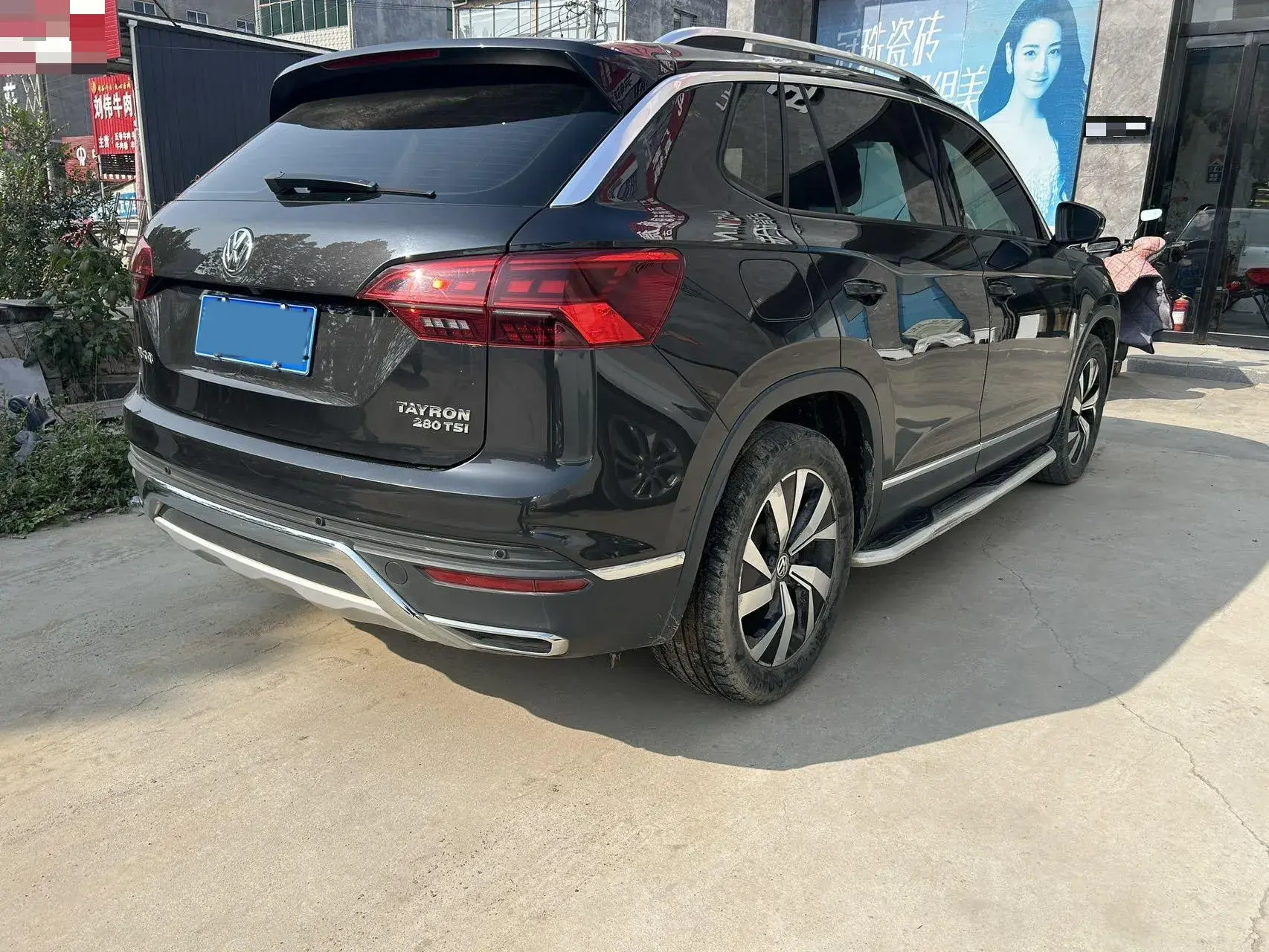 2019 VOLKSWAGEN TAYRON thumbnail 4