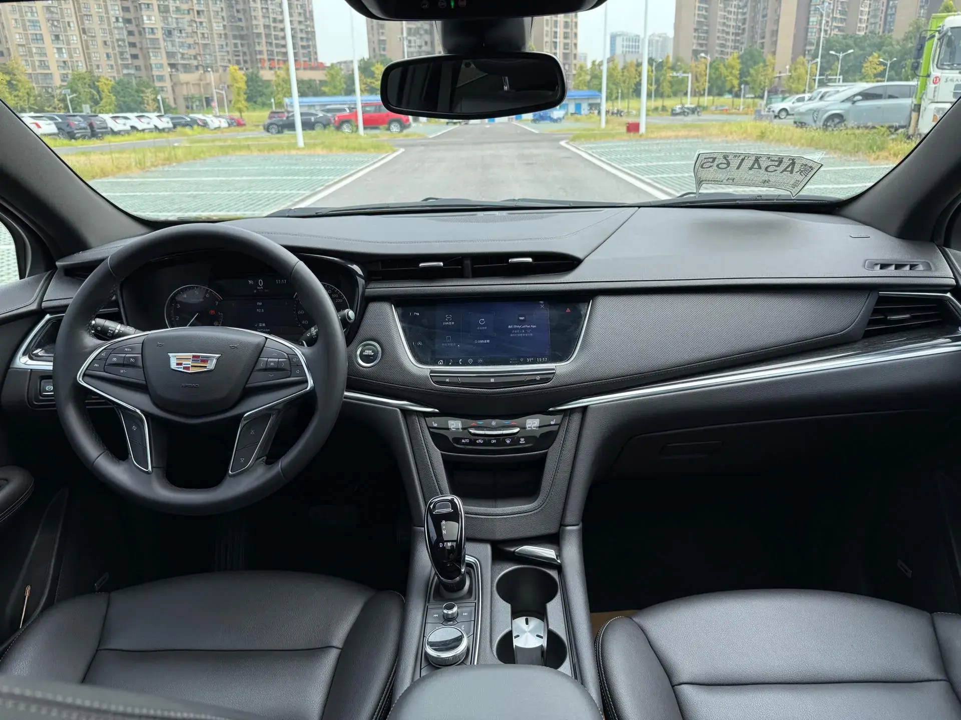2021 CADILLAC XT5 thumbnail 4