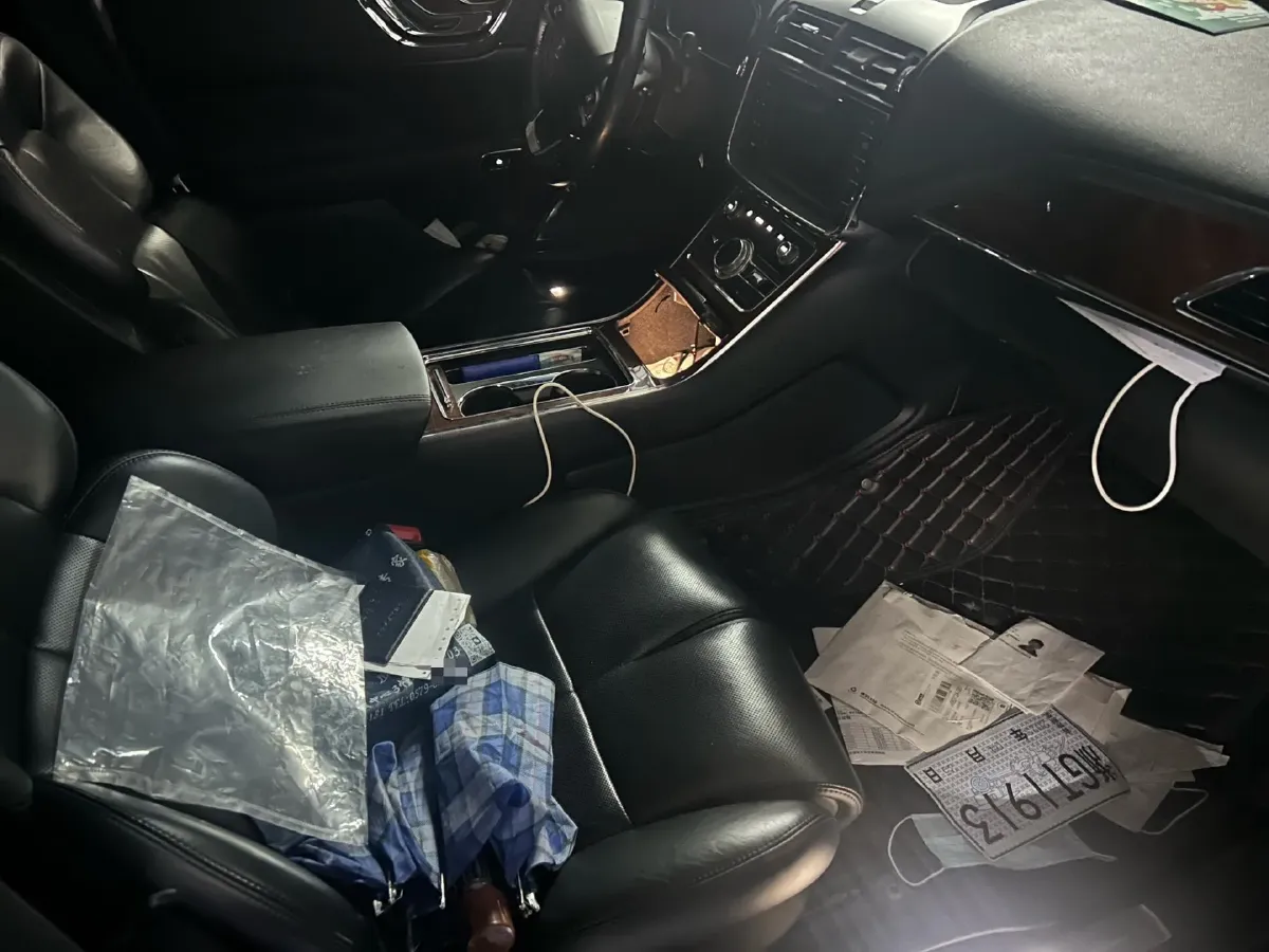 2019 Lincoln Continental 2.0T 261HP L4 6AT,autocango,china used car exporter,china ev exporter,chinese used car exporter,chinese used ev exporter