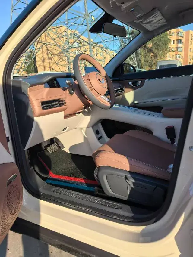 2025 WULING BINGUO thumbnail 4