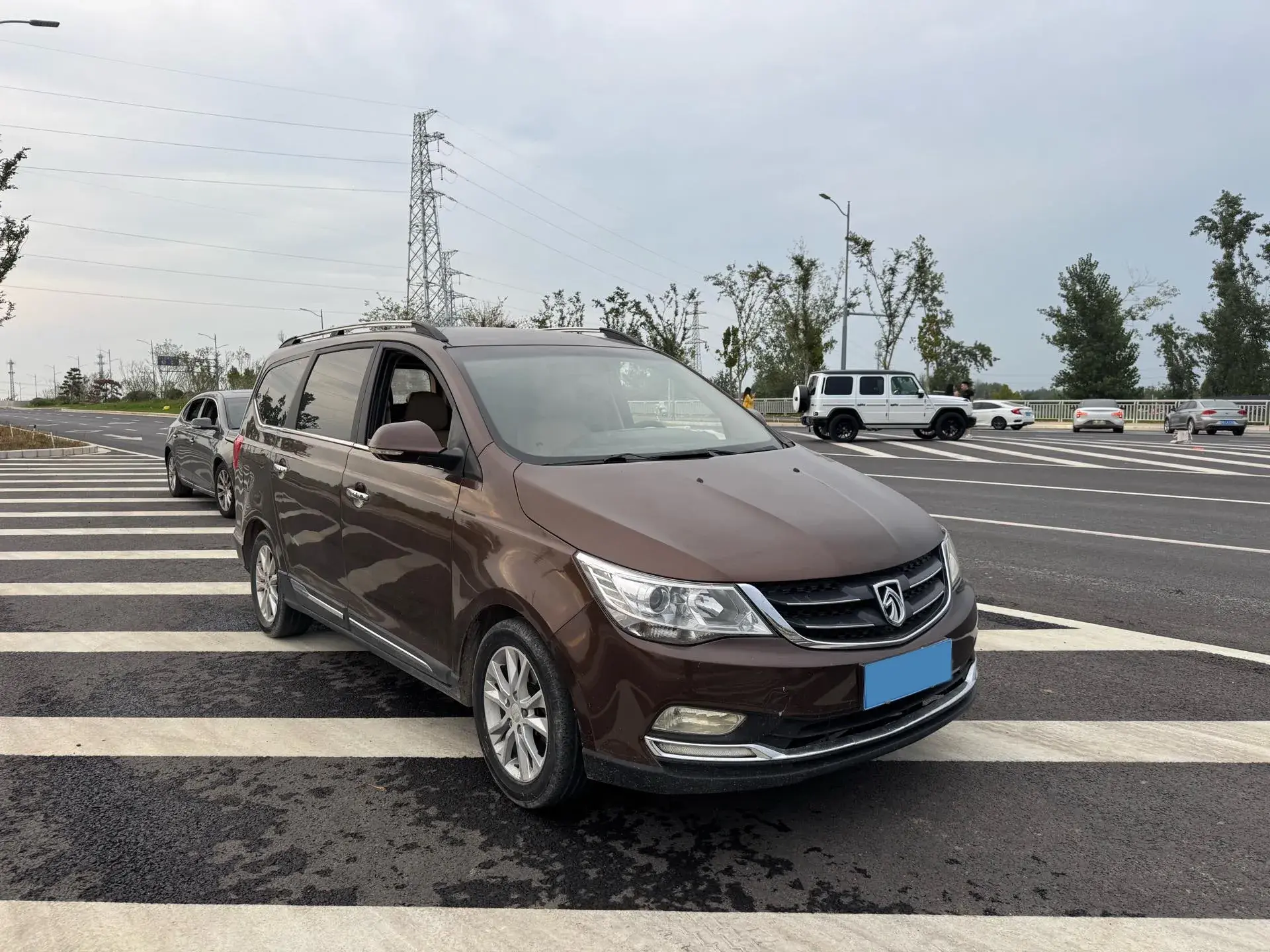 2016 BAOJUN 730 thumbnail 3