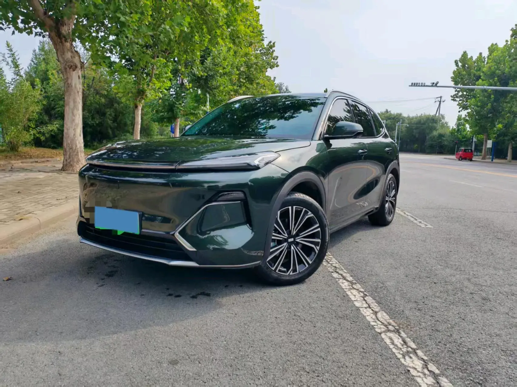 2025 GEELY GALAXY thumbnail 2