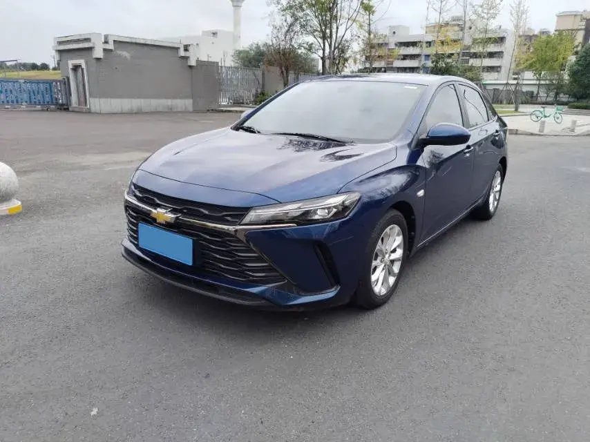 2023 CHEVROLET MONZA view 1