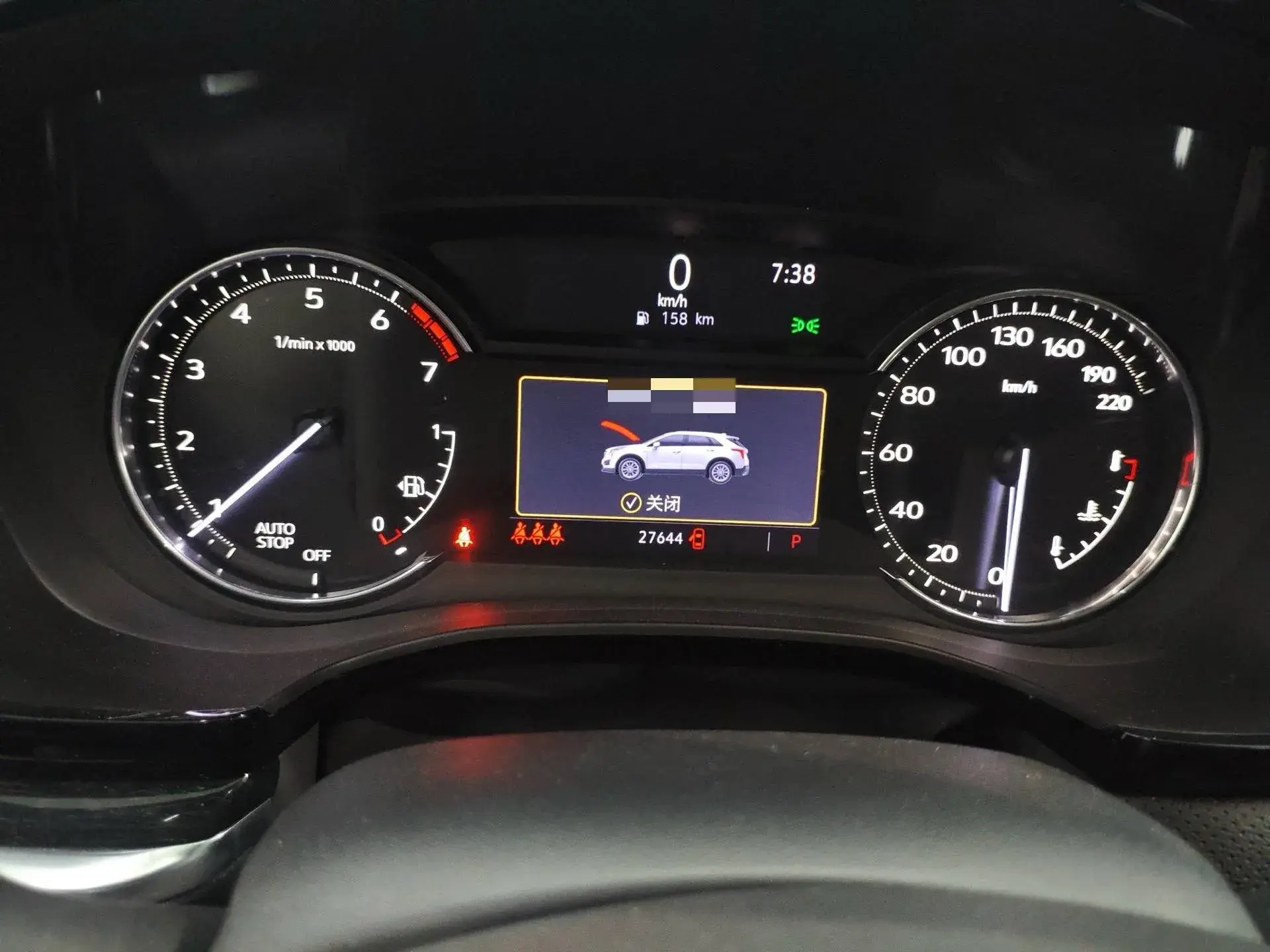 2022 CADILLAC XT5 thumbnail 2