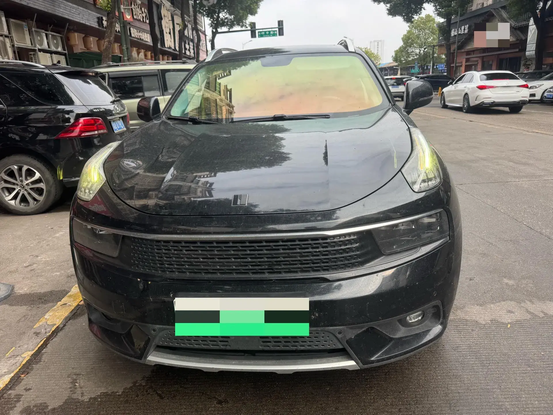 2018 LYNK&CO 01 thumbnail 2