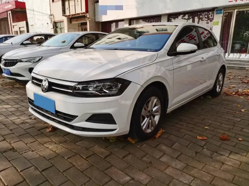 2023 VOLKSWAGEN POLO view 1
