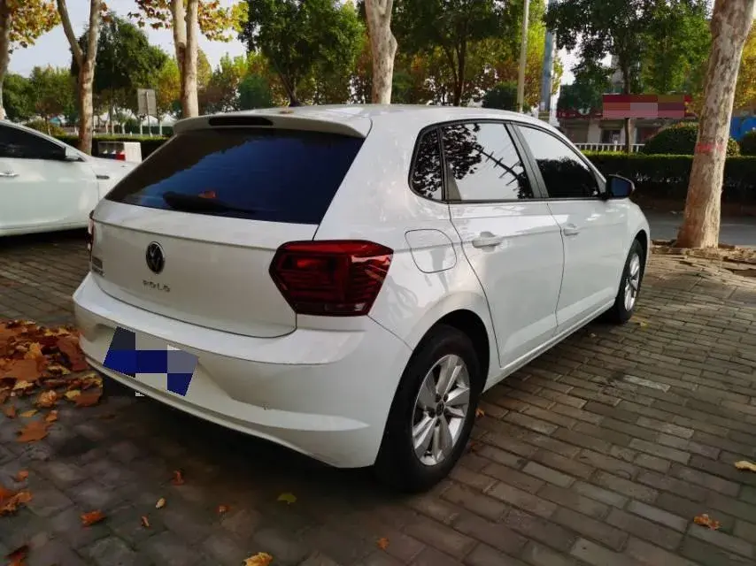 2023 VOLKSWAGEN POLO thumbnail 3