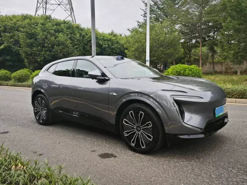 2024 AVATR 07 thumbnail 3