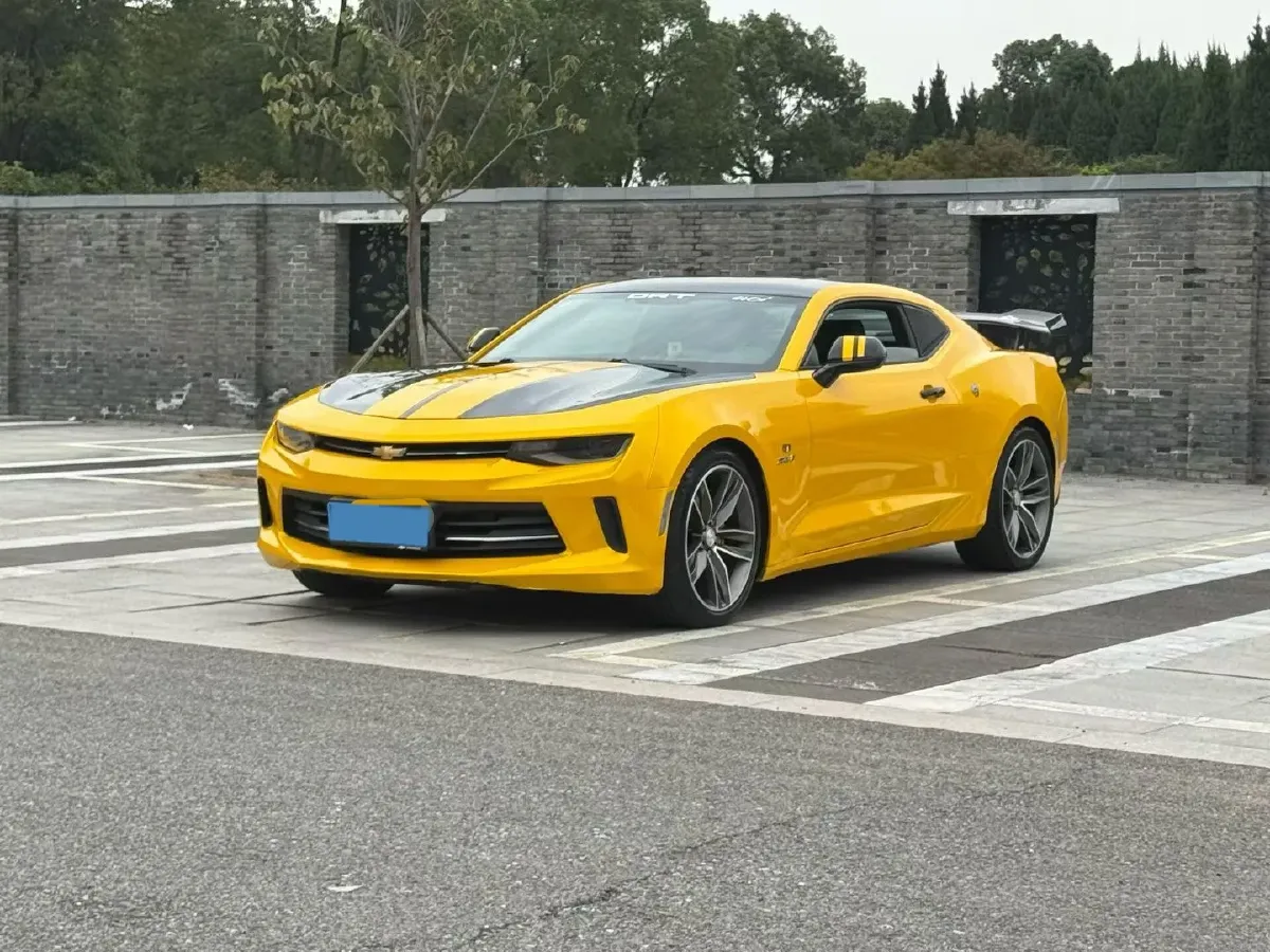 2017 Chevrolet Camaro 2.0T 275HP L4 8AT,autocango,china used car exporter,china ev exporter,chinese used car exporter,chinese used ev exporter