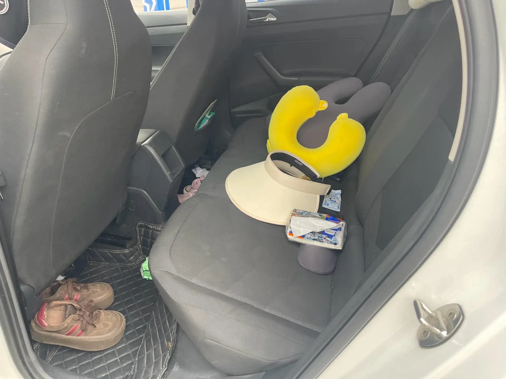 2021 VOLKSWAGEN POLO thumbnail 4