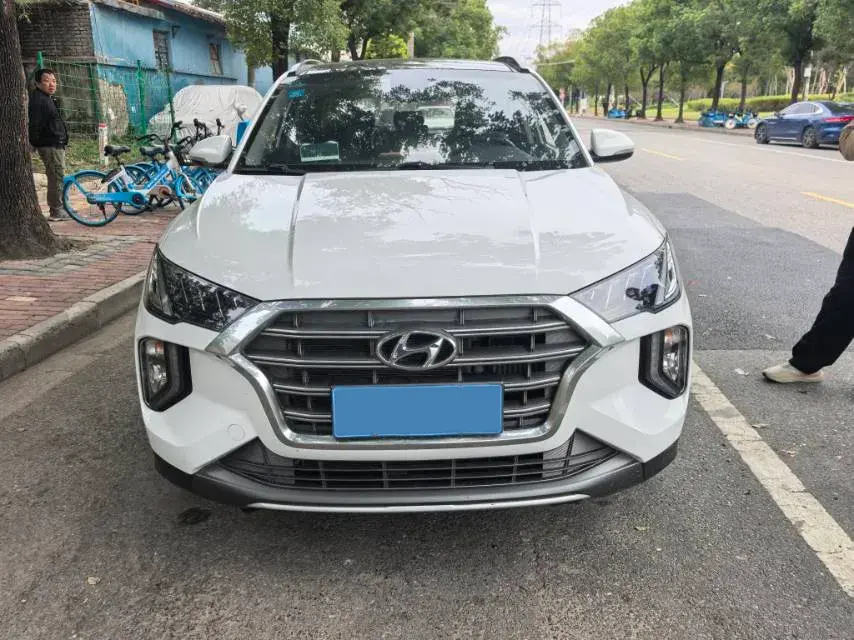 2019 HYUNDAI TUCSON thumbnail 3