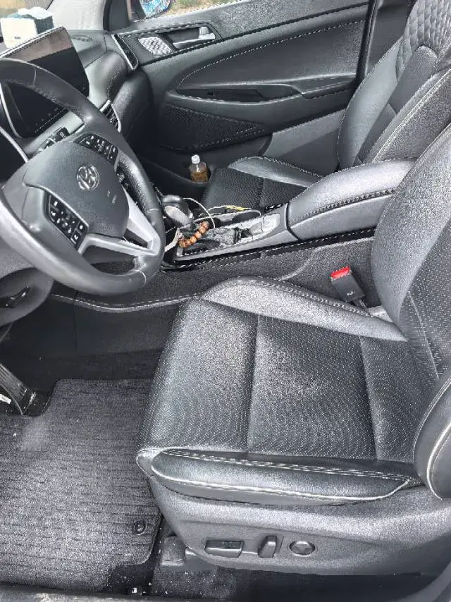 2019 HYUNDAI TUCSON thumbnail 4