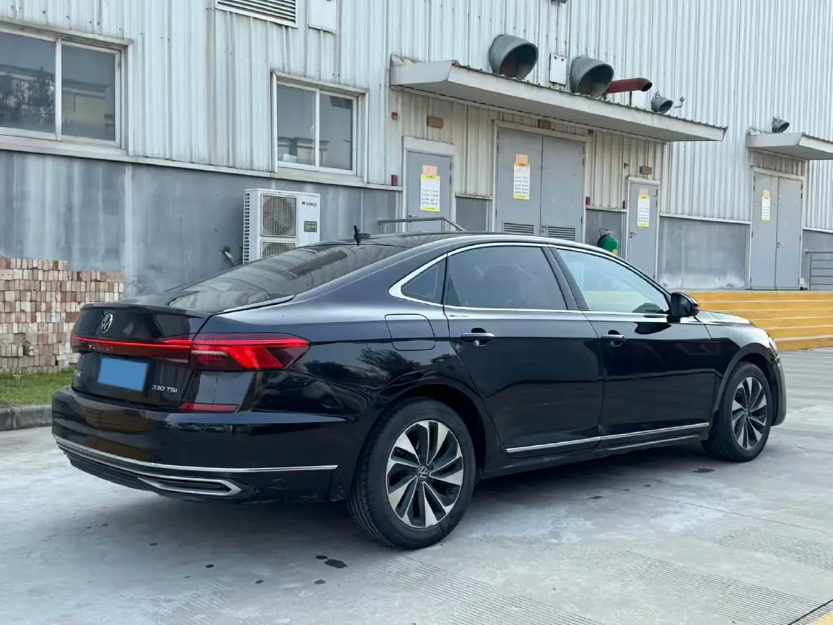 2023 Volkswagen Passat 2.0T 186HP L4 7DCT,autocango,china used car exporter,china ev exporter,chinese used car exporter,chinese used ev exporter