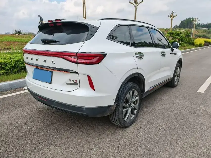 2021 HAVAL H6 thumbnail 3
