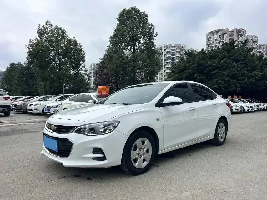 2016 CHEVROLET CAVALIER view 1