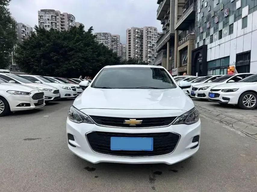 2016 CHEVROLET CAVALIER thumbnail 2