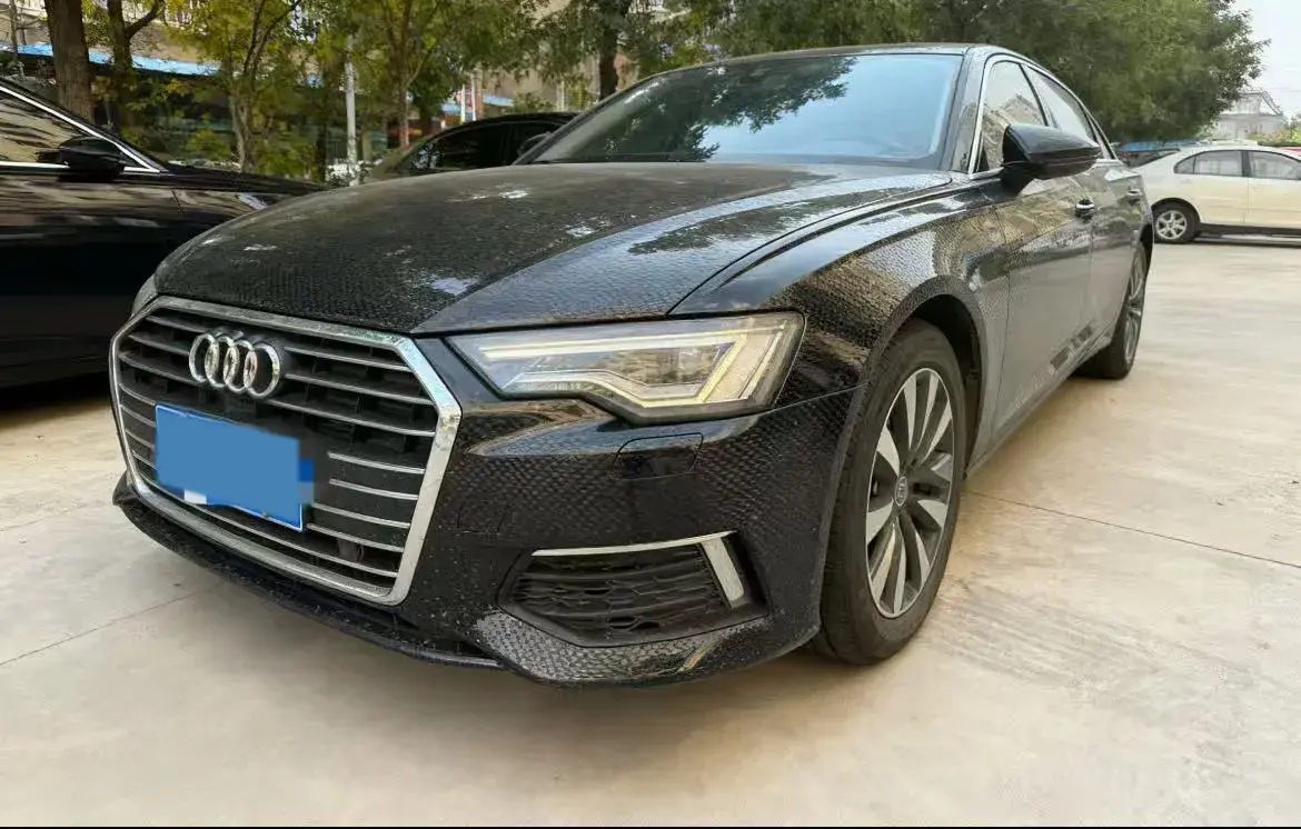 2021 AUDI A6L view 1