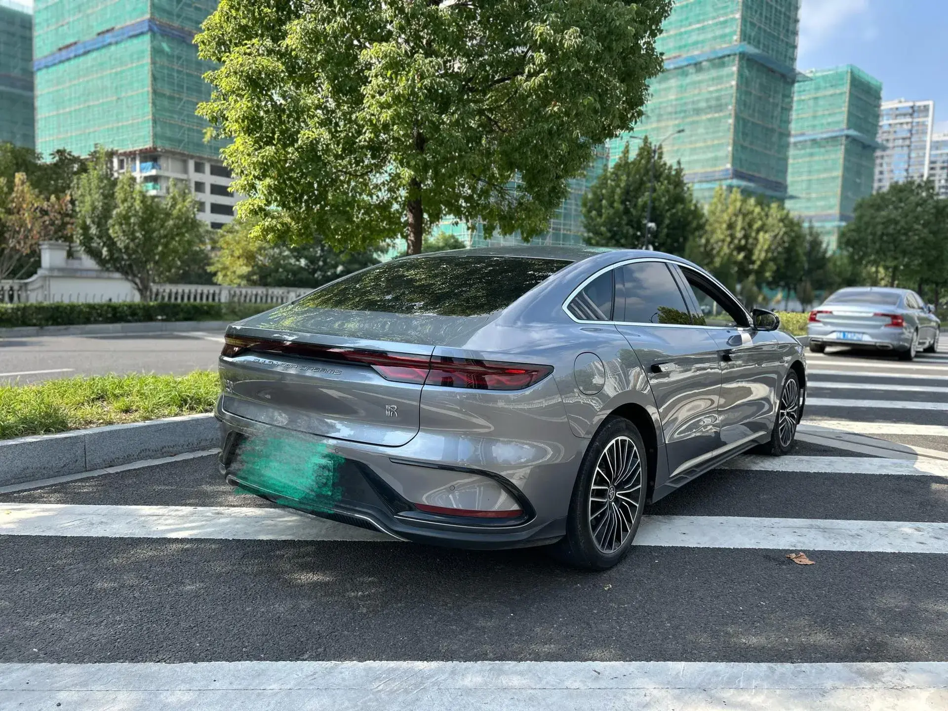 2022 BYD HAN thumbnail 4