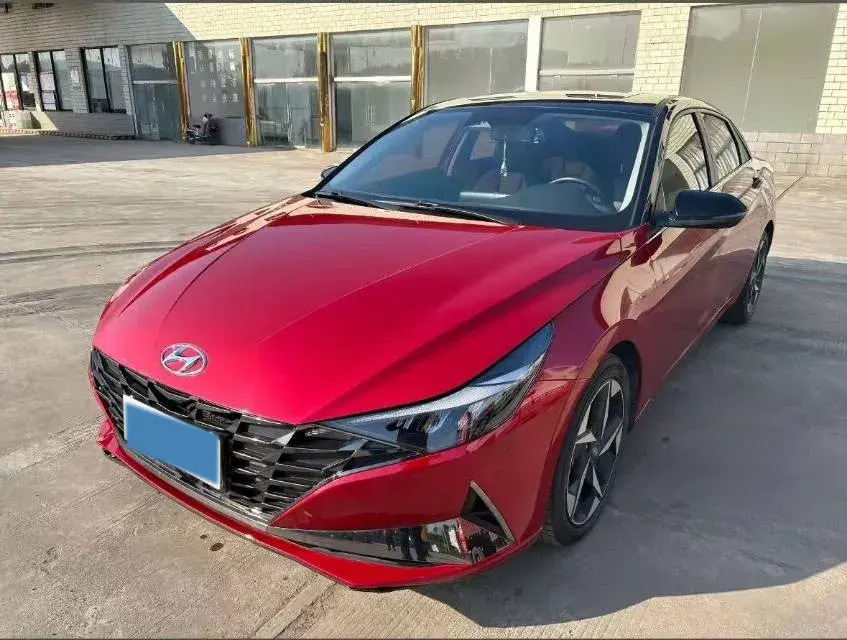 2021 HYUNDAI ELANTRA view 1