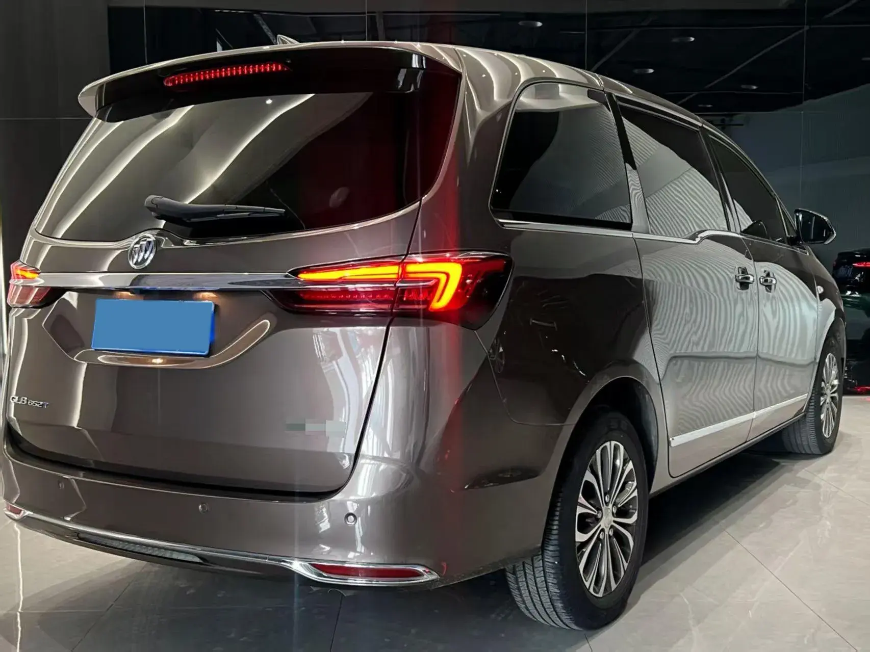 2022 BUICK GL8 thumbnail 4