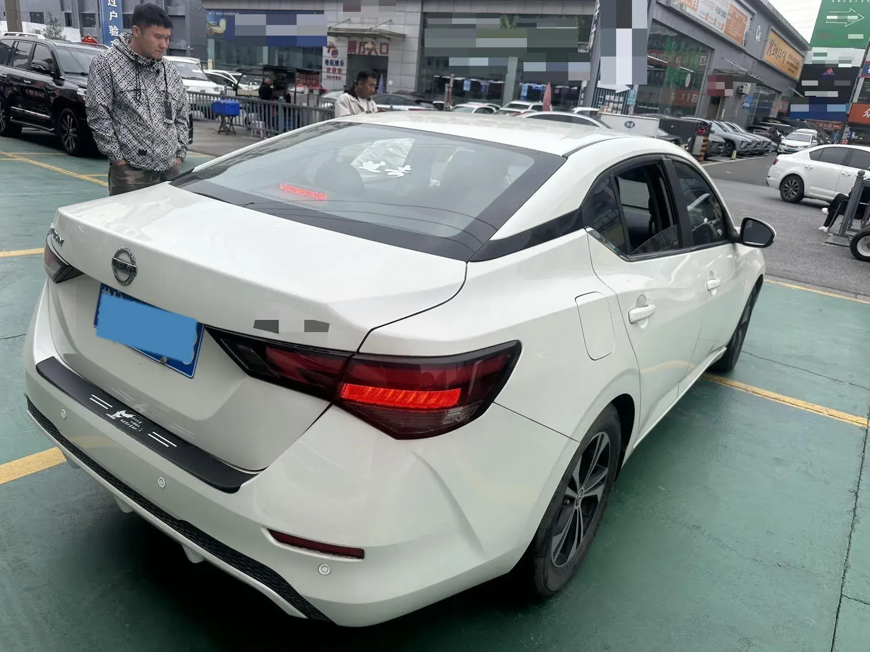 2021 NISSAN SYLPHY thumbnail 4