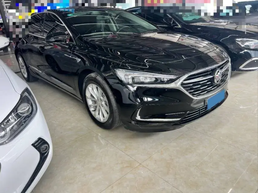 2022 BUICK LARCOSSE thumbnail 2