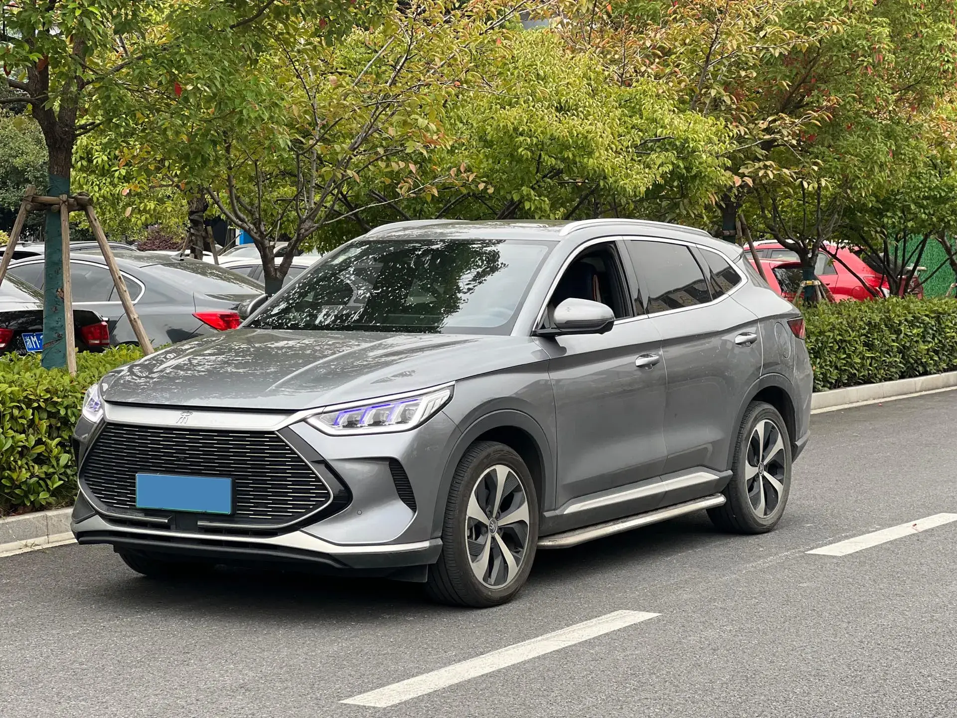 2021 BYD SONG view 1