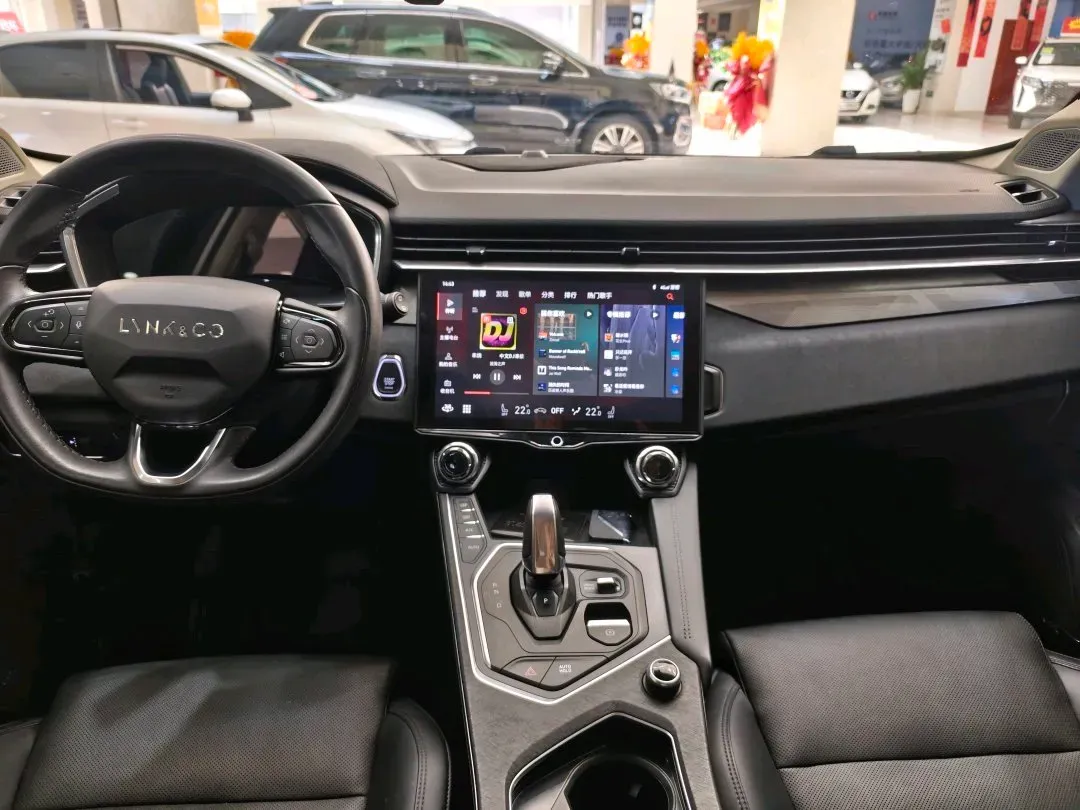 2021 LYNK&CO 01 2.0T 218HP L4 8AT,autocango,china used car exporter,china ev exporter,chinese used car exporter,chinese used ev exporter