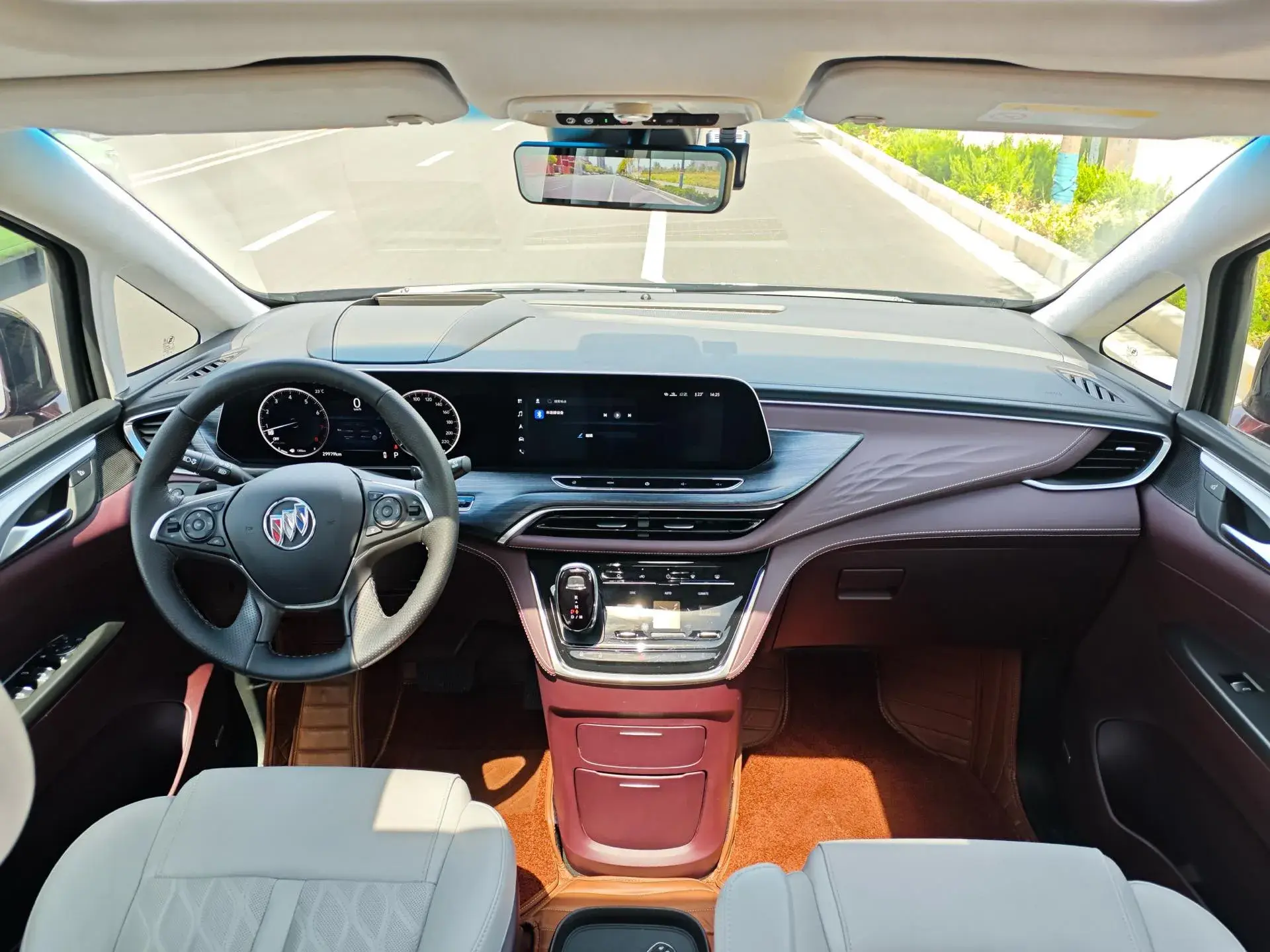 2022 BUICK GL8 thumbnail 3