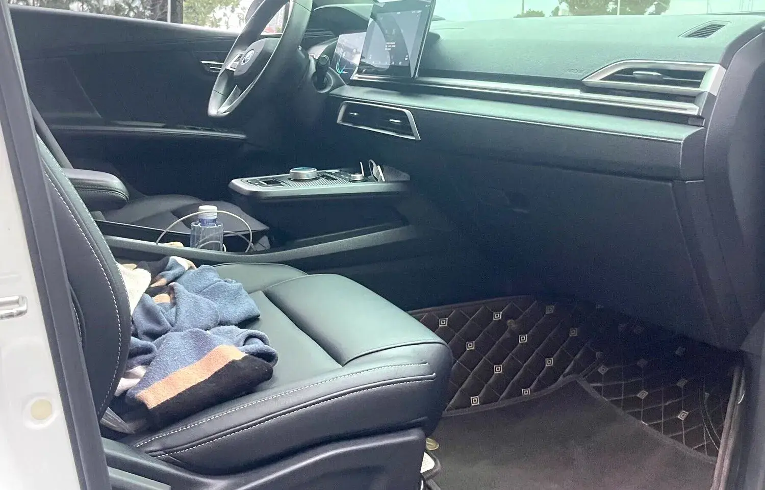 2019 BYD E2 thumbnail 3