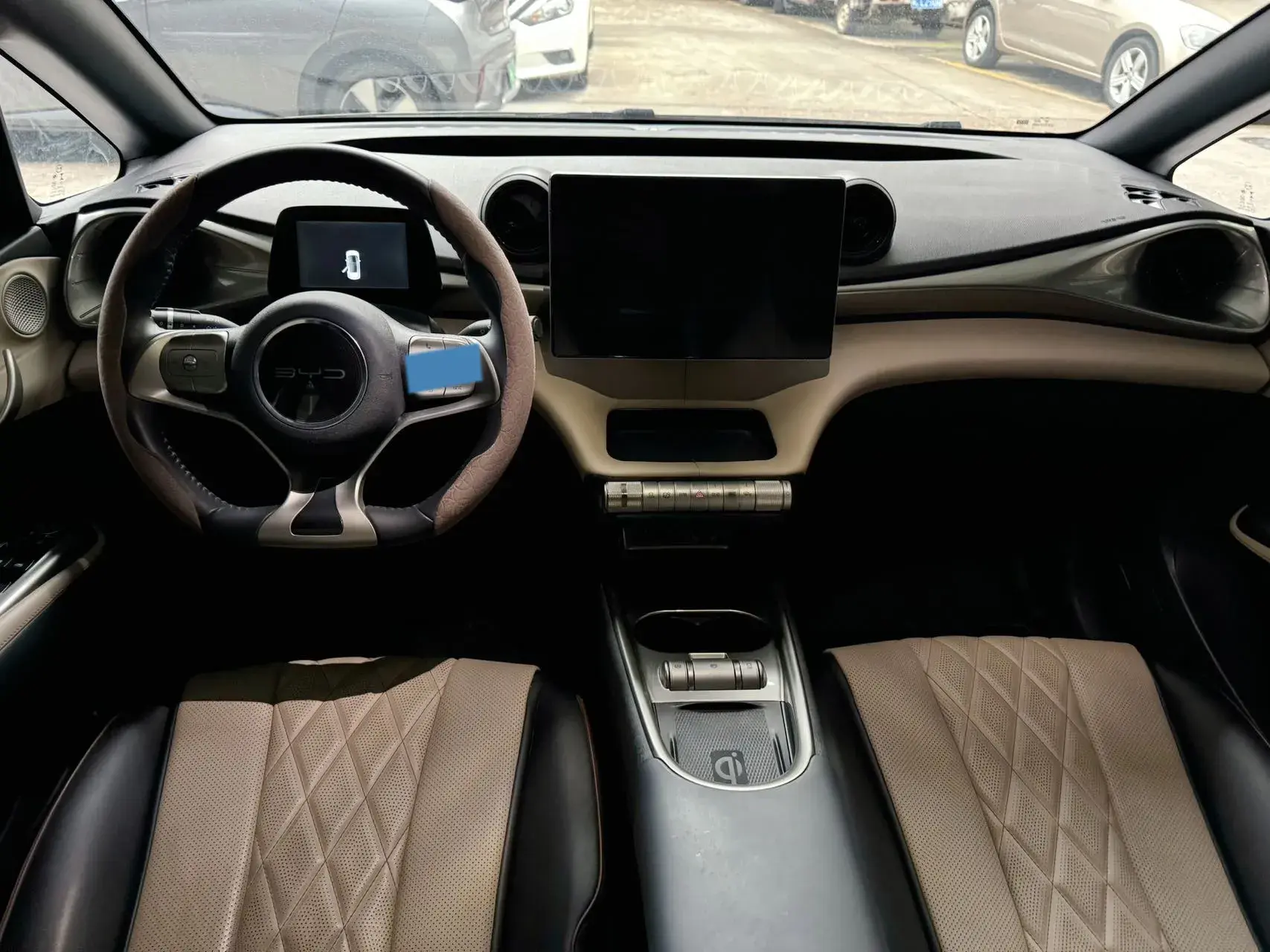 2021 BYD DOLPHIN thumbnail 4