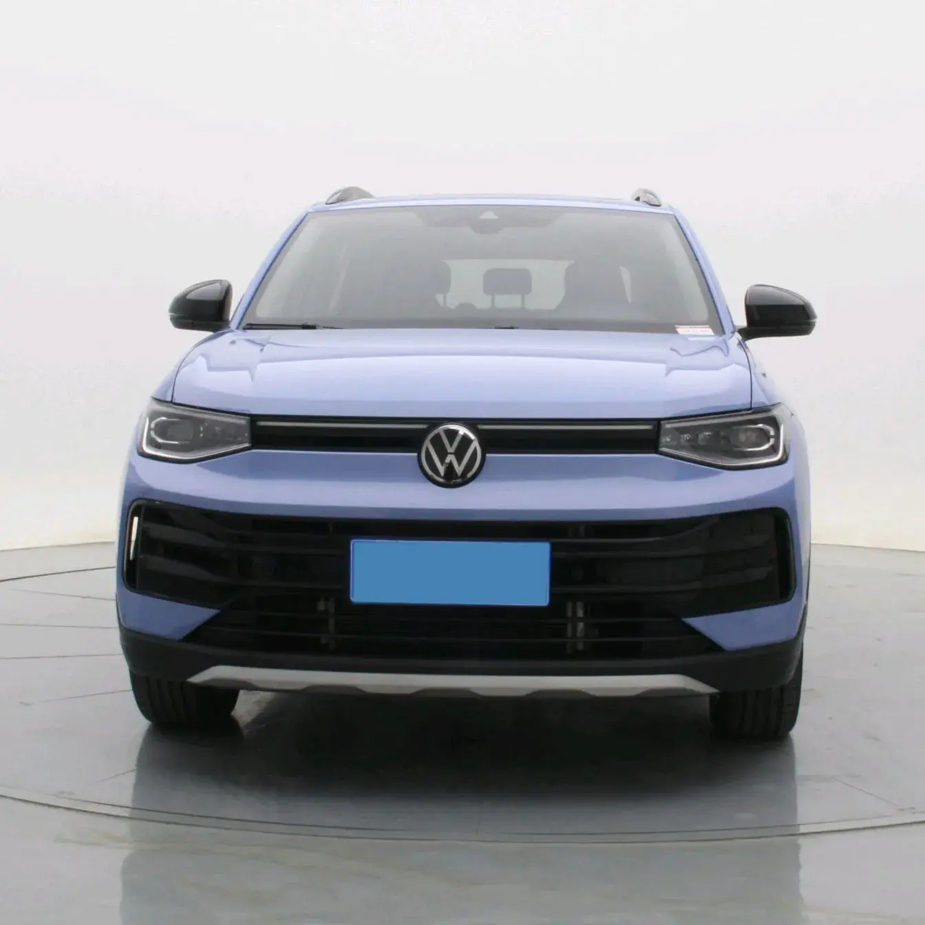 2025 VOLKSWAGEN THARU thumbnail 2