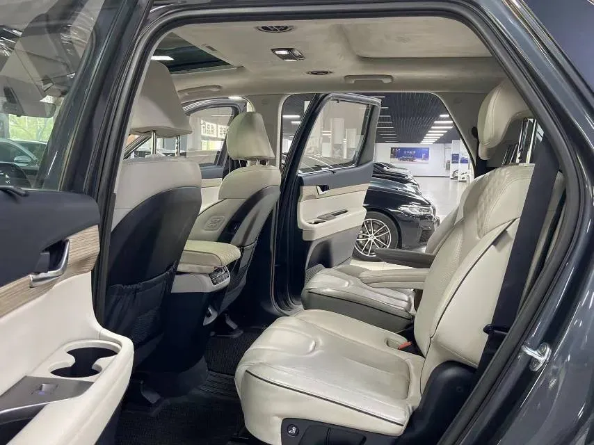 2021 Hyundai Palisade 3.5L 272HP V6 8AT,autocango,china used car exporter,china ev exporter,chinese used car exporter,chinese used ev exporter