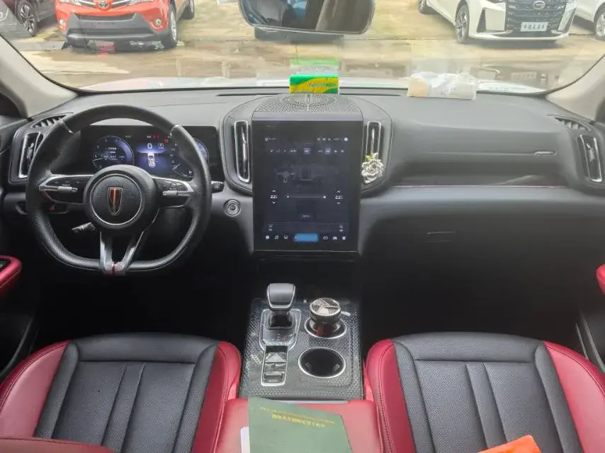 2023 HONGQI HS3 thumbnail 4