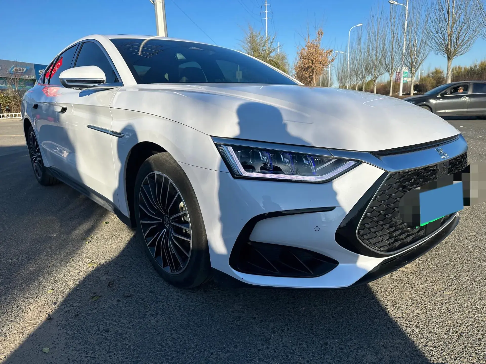 2023 BYD HAN thumbnail 2