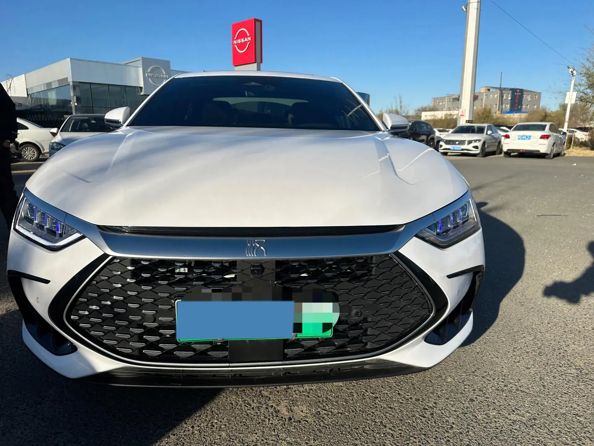 2023 BYD HAN thumbnail 3