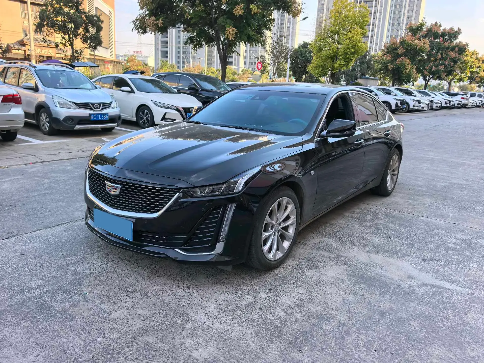2023 CADILLAC CT5 view 1