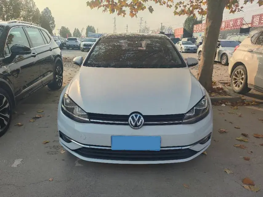 2018 VOLKSWAGEN GOLF thumbnail 2
