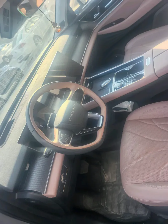 2024 Chery Tiggo8L 2.0T 254HP L4 8AT,autocango,china used car exporter,china ev exporter,chinese used car exporter,chinese used ev exporter