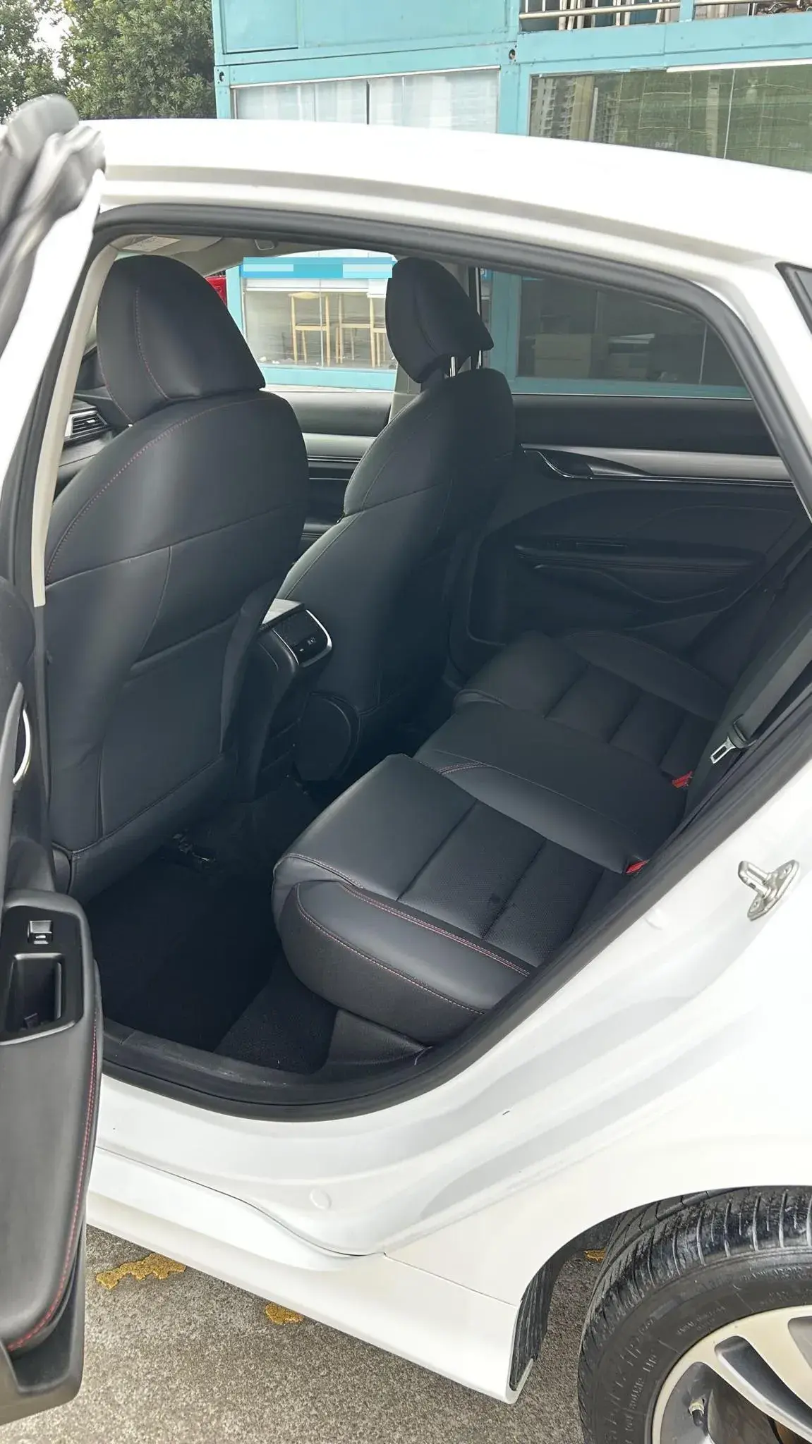 2019 GEELY BINRAY thumbnail 4