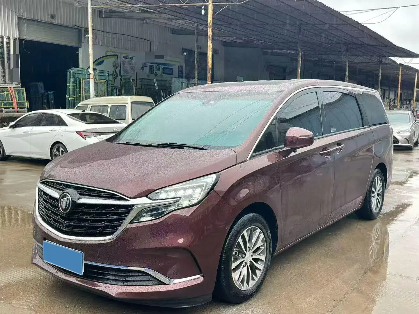 2022 BUICK GL8 view 1