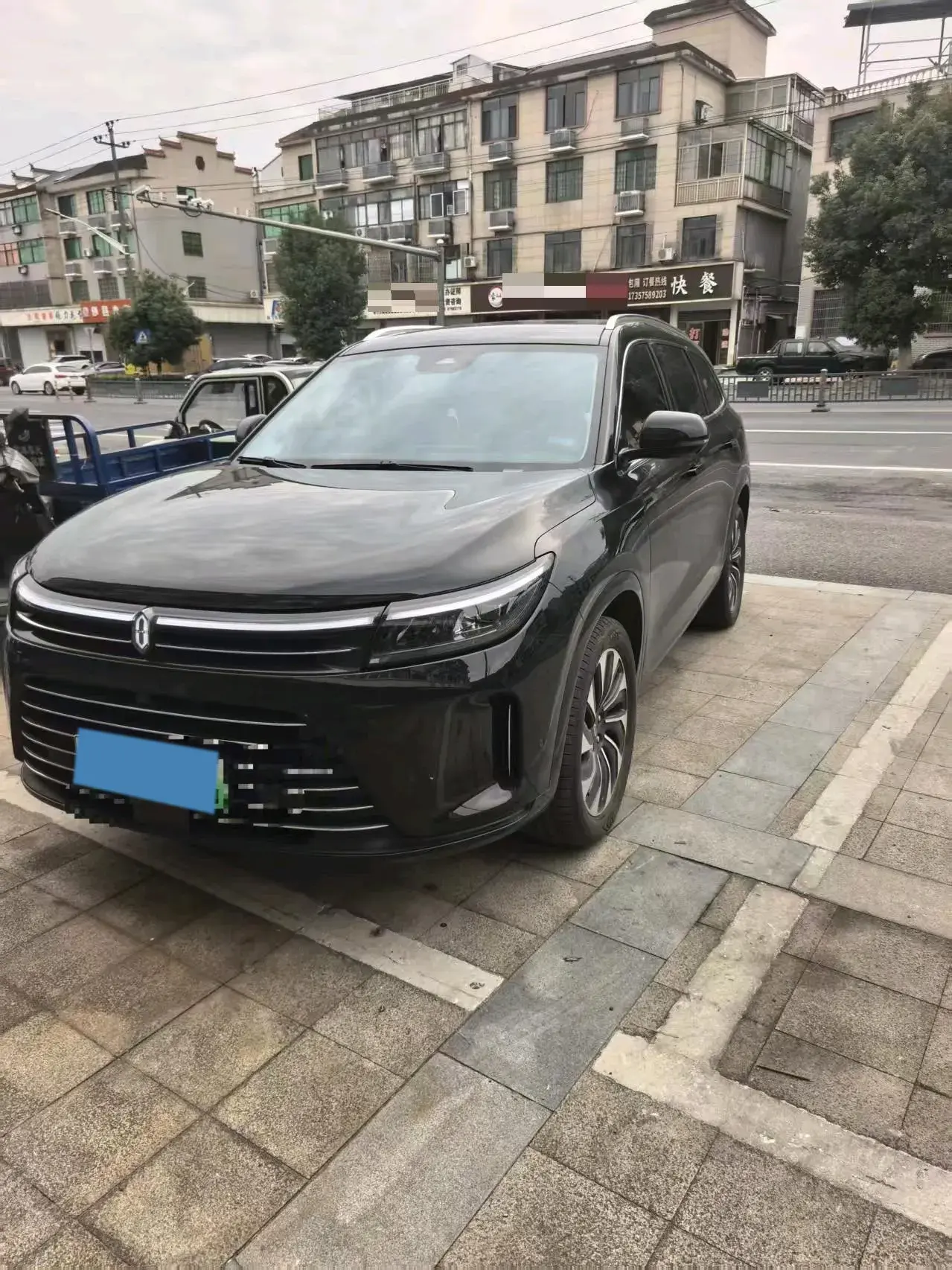 2022 AITO AITO view 1