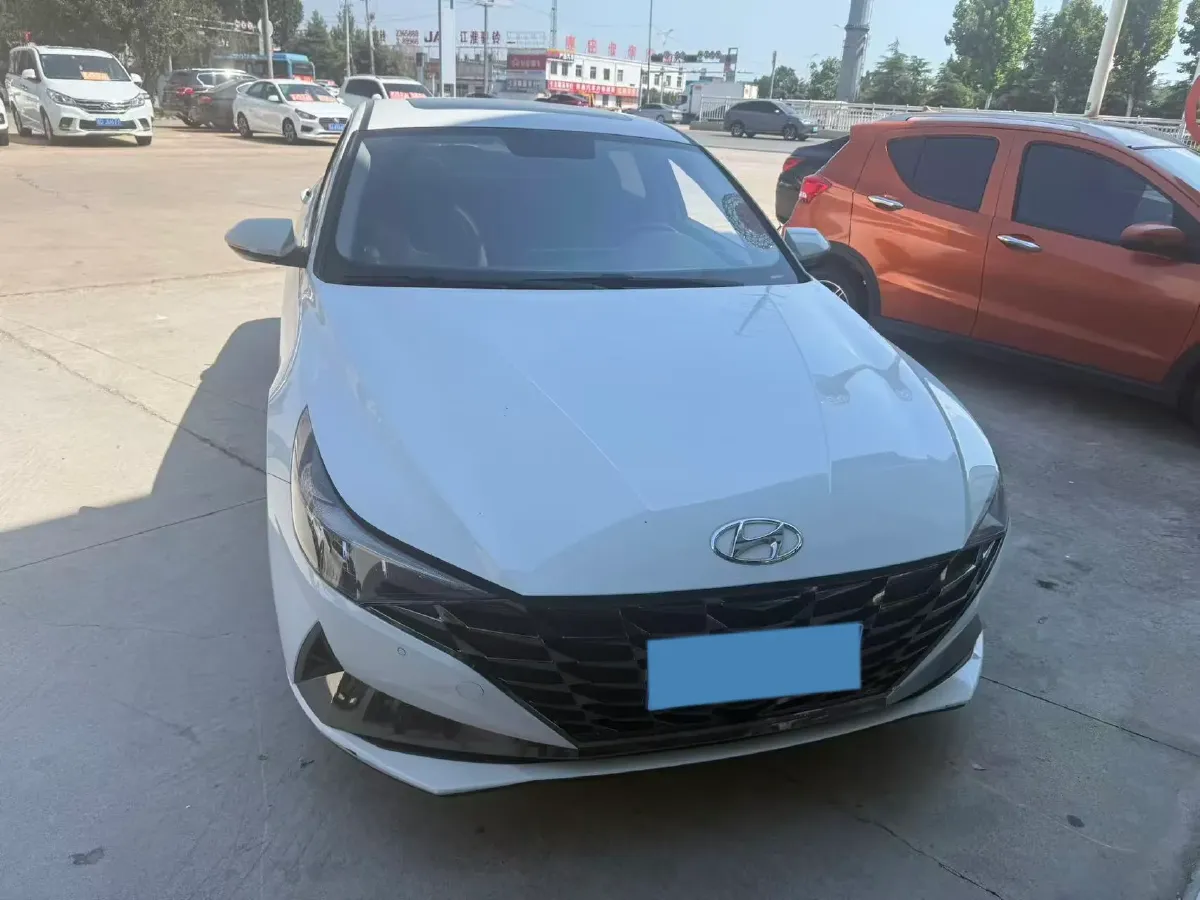 2022 Hyundai Elantra 1.5L 115HP L4 CVT,autocango,china used car exporter,china ev exporter,chinese used car exporter,chinese used ev exporter